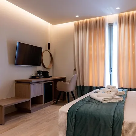 Philia Boutique 3* Atena